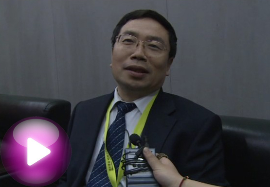 专访河北科技大学纺织服装学院院长刘方方.jpg