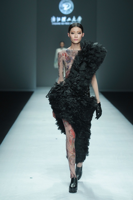 中国大学生时装周