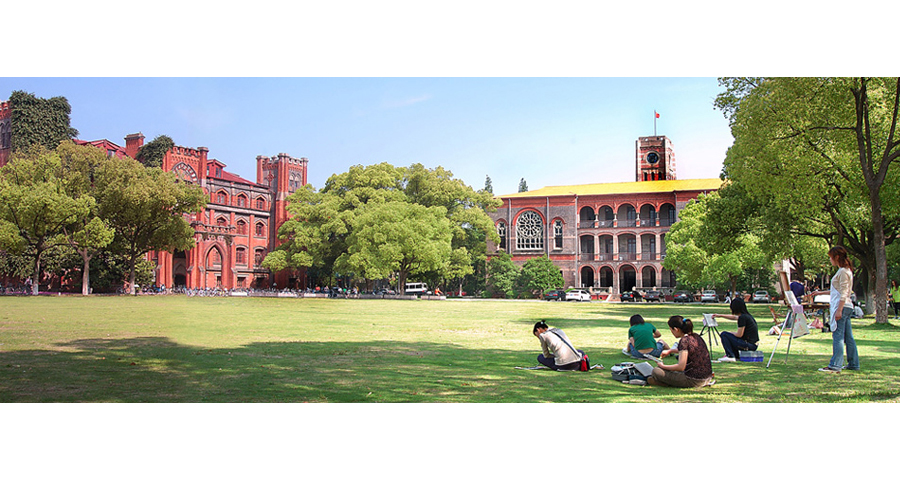 苏州大学艺术学院的前身为创建于1960年的苏州丝绸工学院,于1983