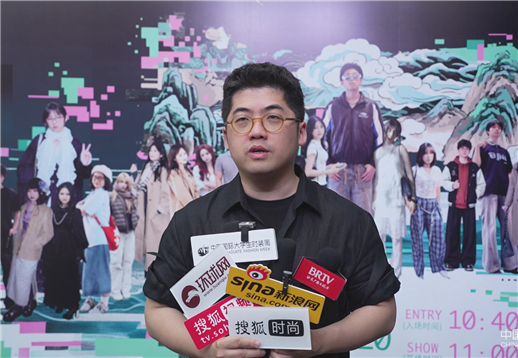 浙江财经大学东方学院采访1.jpg