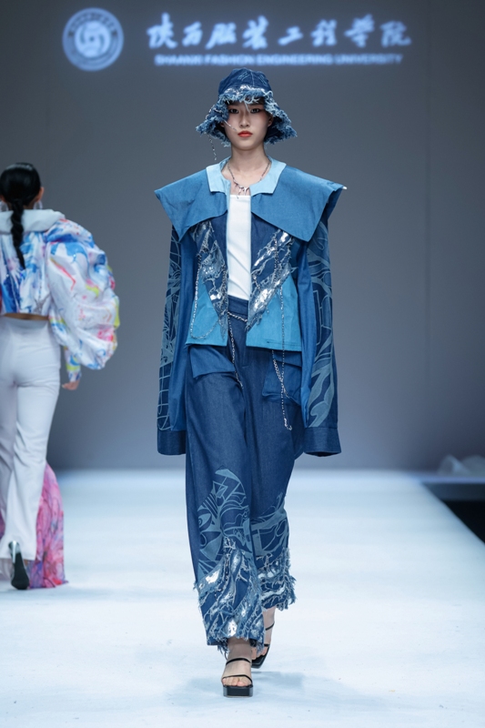 陕西服装工程学院